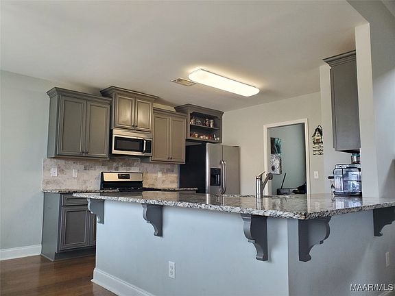 4th image of 65 N Onyx Ct