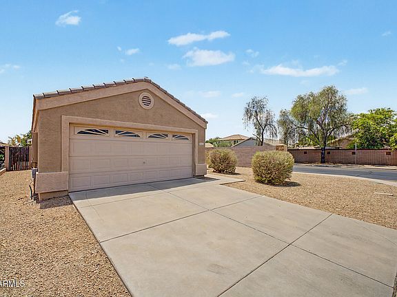 4th image of 12653 W WILLOW Avenue