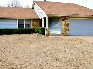 3204 S Juniper Pl W, Broken Arrow, OK 74012