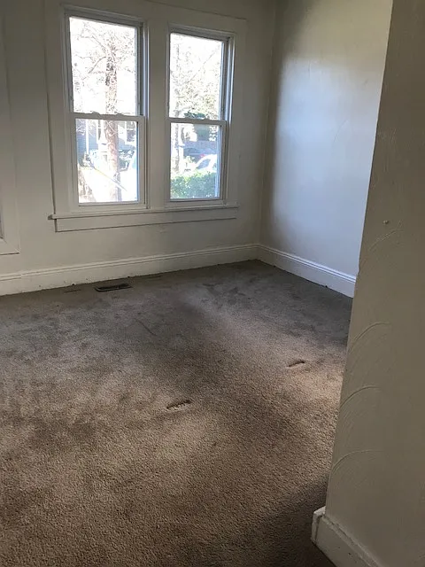 2 bed, 800 sqft, $975 — Photo 2