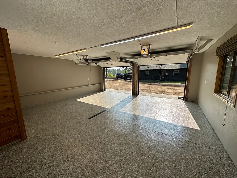 14007 N Horseshoe Lake Rd — Photo 31