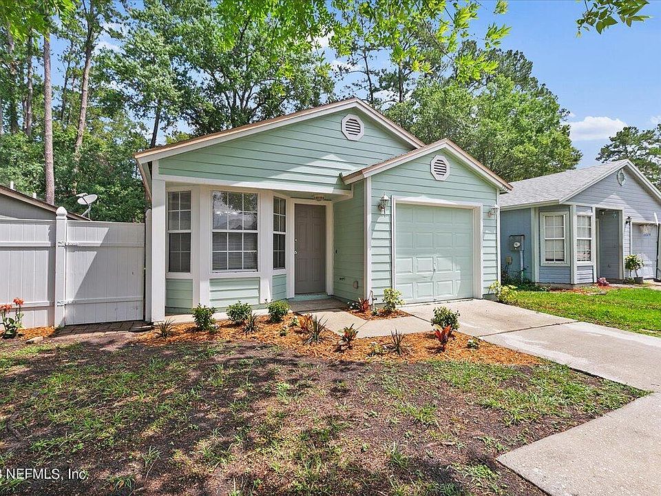 1st image of 9979 SOMERSET GROVE Lane