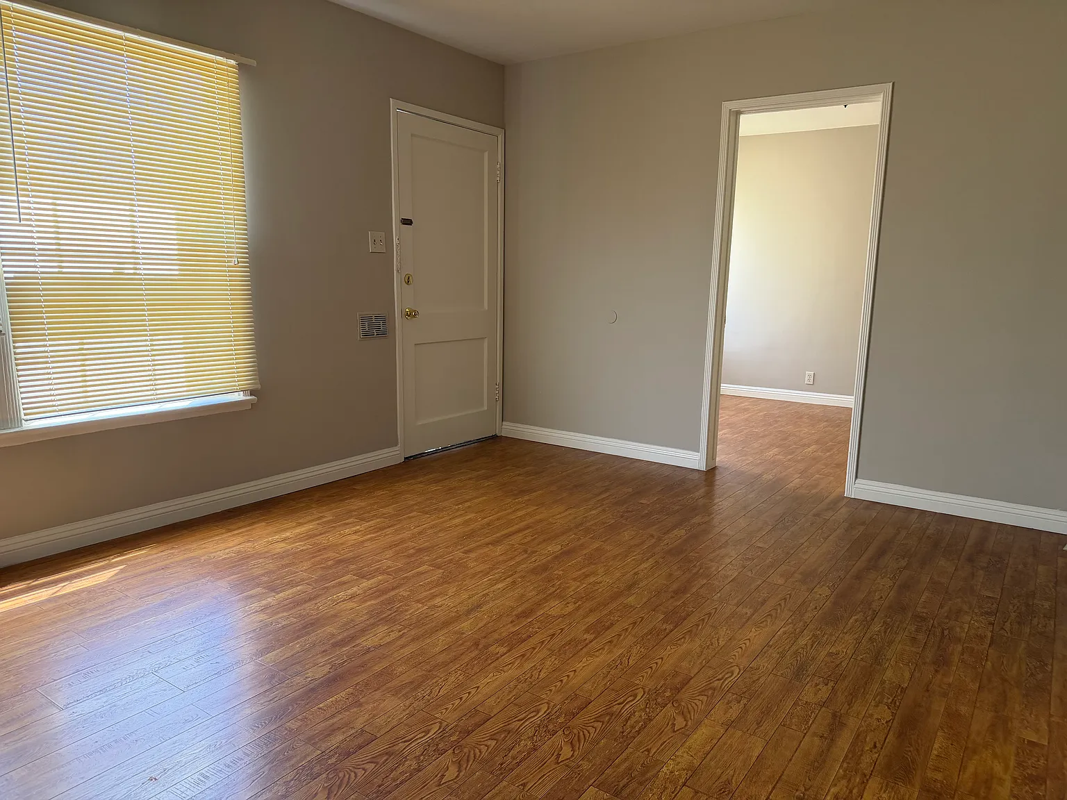 2 bed, $1,980 — Photo 4