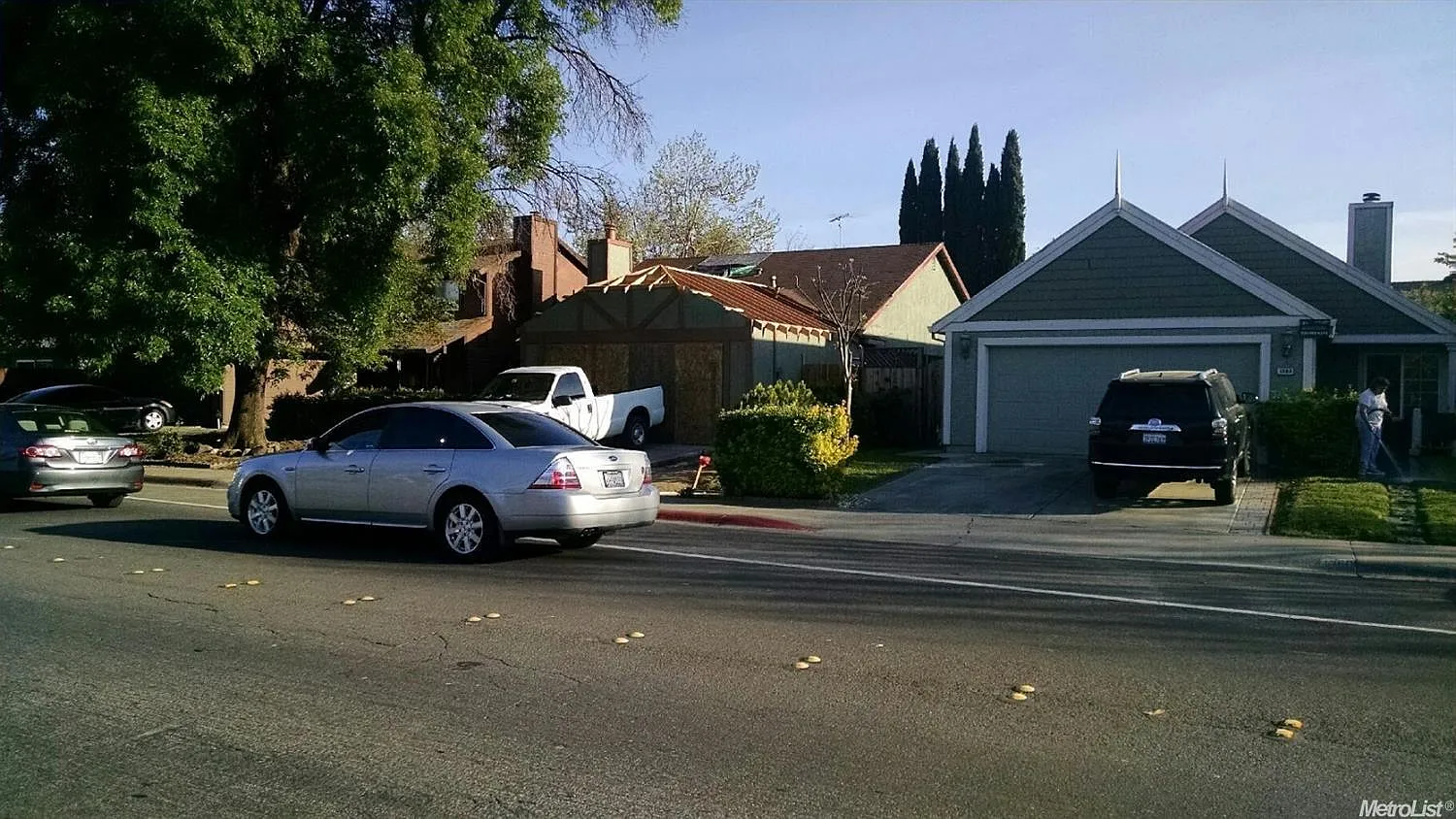 1364 E Gum Ave photo 1