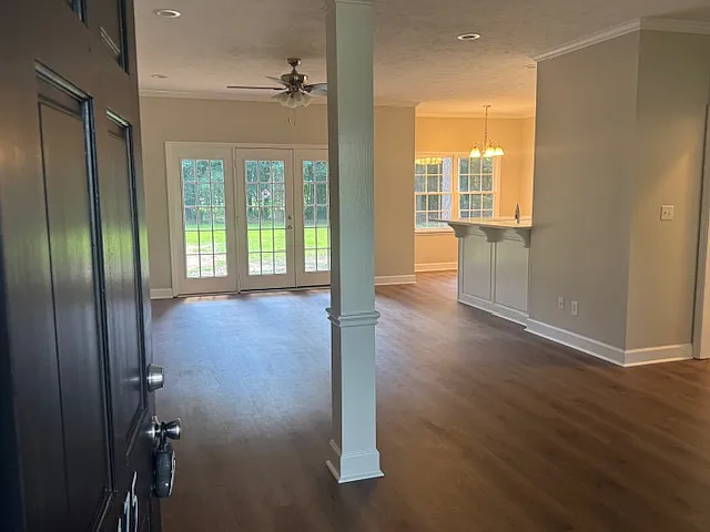 175 Winnstead Dr — Photo 3