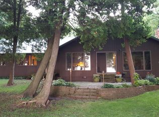 10192 White Star Rd, Brussels, WI 54204