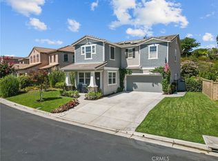 24313 La Montura Dr, Santa Clarita, CA 91354