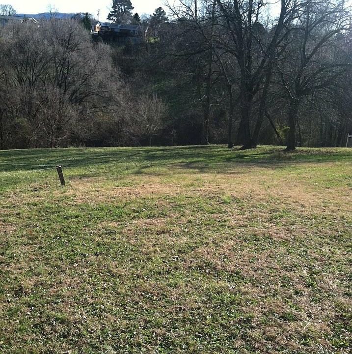 1st image of 1027 Lauderdale Ave