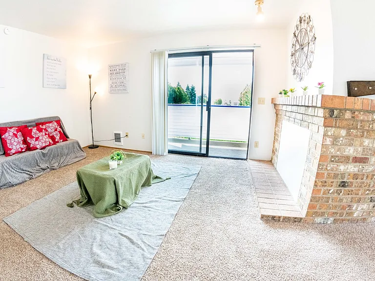 3601 & 3609 I St NE — Photo 35
