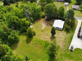 326 Rockcrusher Rd, Lexington, NC 27292