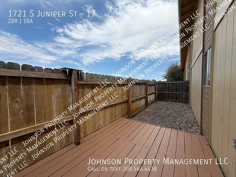 1721 S Juniper St #17 — Photo 10