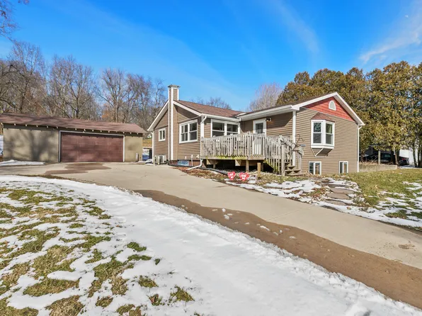 6909 Cannonsburg Rd NE, Belmont, MI 49306