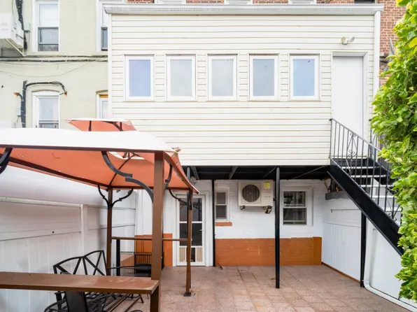 1390 Troy Avenue image 18 of 38