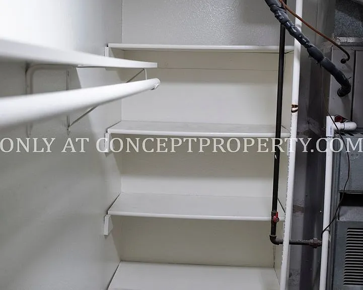 Aspen Pines — Photo 212