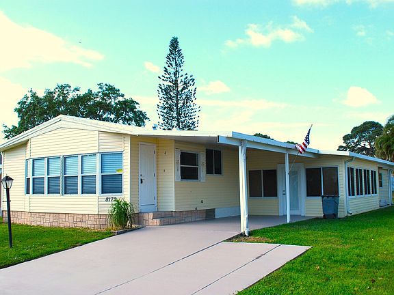 2nd image of 8172 Buckthorn Circle