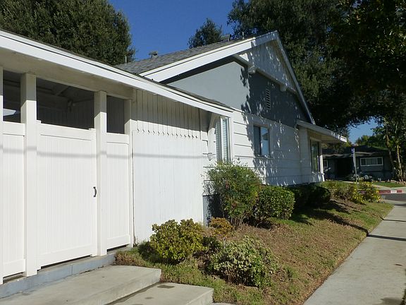 4th image of 6523 Whitaker Ave