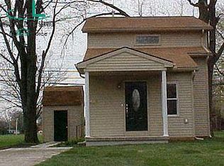 23415 E Scotia Rd, Oak Park, MI 48237