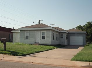 715 W Huber Ave, Weatherford, OK 73096