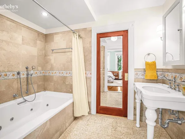 33 West 95th Street image 9 of 23