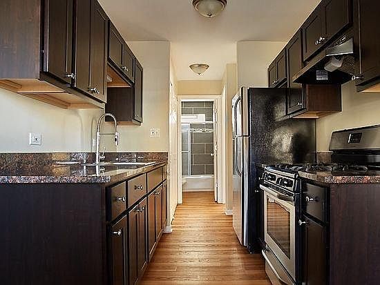 1st image of 18 N Parkside Ave APT 2H