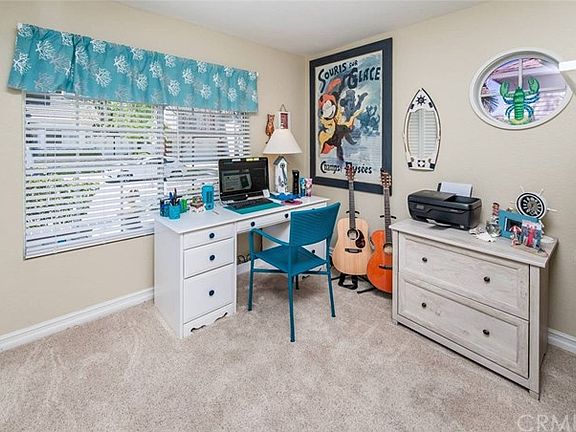 5th image of 11 Starling Ln