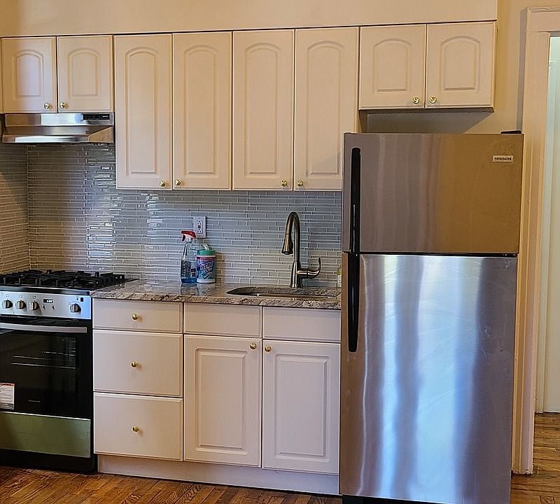 1st image of 28-15 33rd St #1