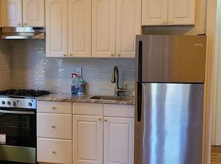 28-17 33rd St APT 1R, Astoria, NY 11102
