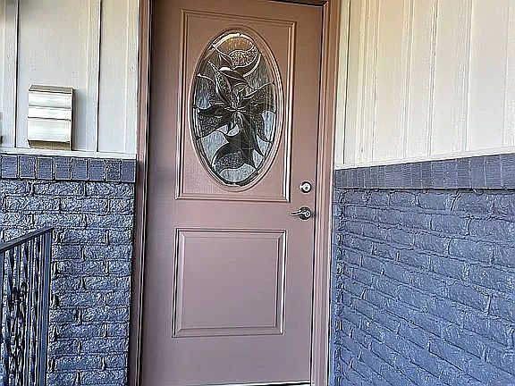 2nd image of 1884 Virginia Ave