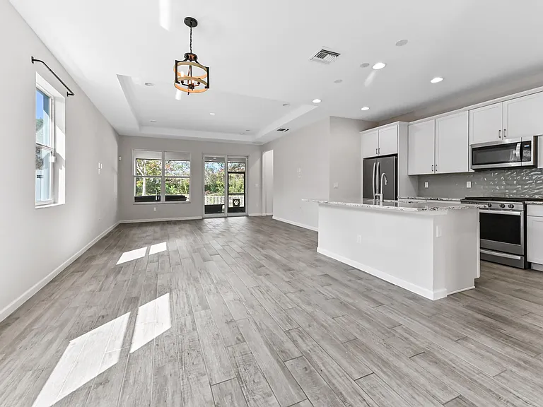 11381 SW Lyra Dr — Photo 5