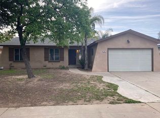 1324 Ezie Ave, Clovis, CA 93611