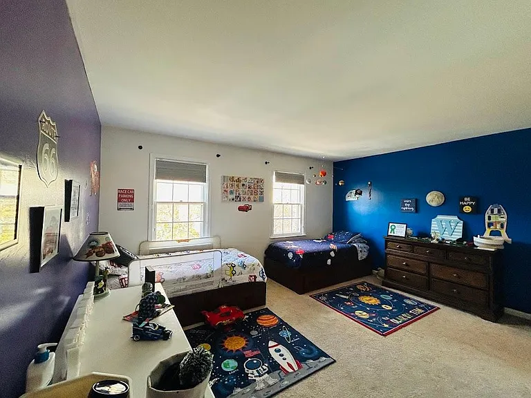 8904 Barrowgate Ct — Photo 21