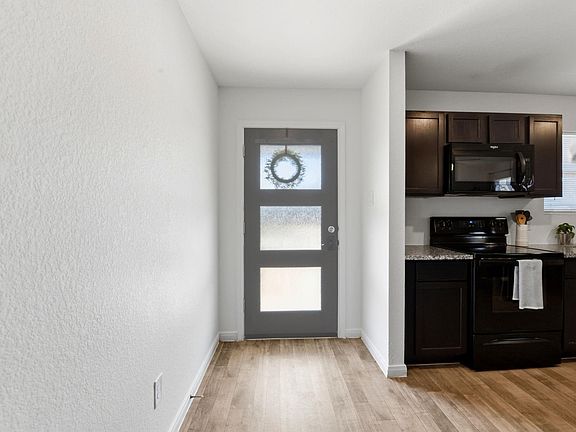 5th image of 9819 Emerald Stone Way