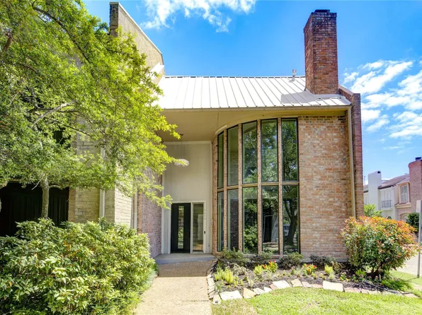 7612 Olympia Dr, Houston, TX 77063