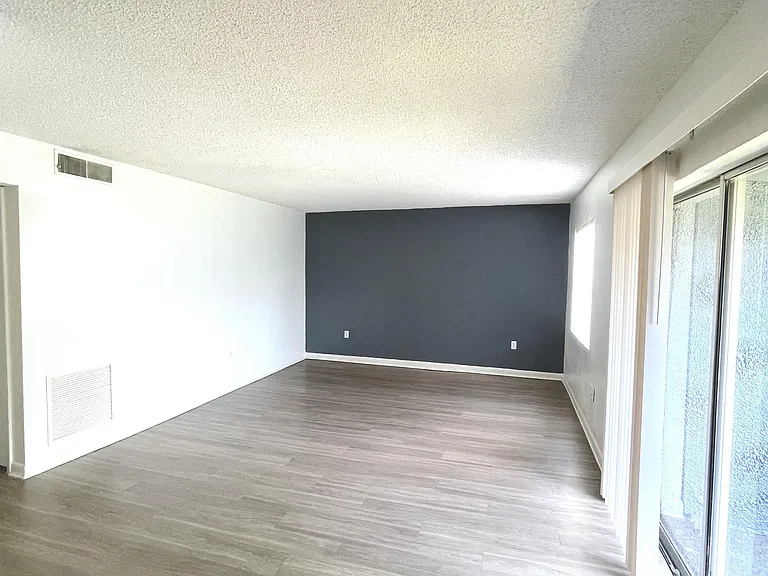 2565 N Alafaya Trl #128-1 — Photo 9