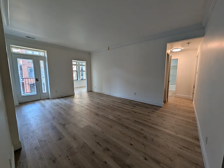 533 Clara Ave #13 — Photo 2