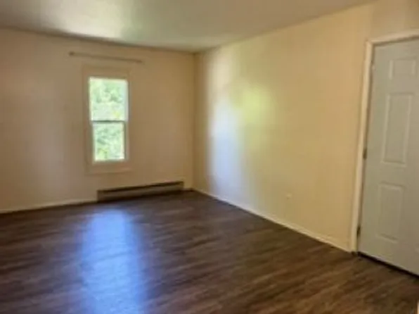1000 E Williams St #8, Danville, IL 61832