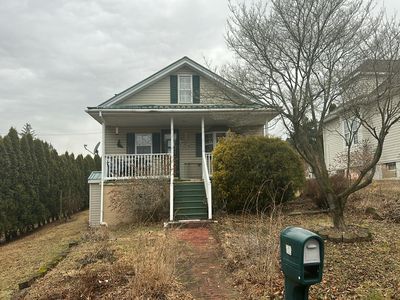 22 Wood St, Tremont, PA, 17981