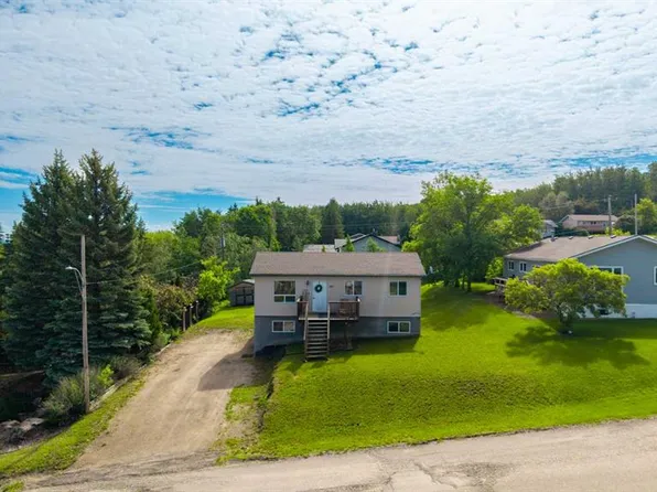 307 W 7th Ave, Paradise Hill, SK S0M 2G0