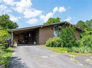 508 E May St, Calhoun, GA 30701