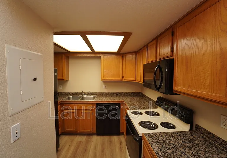 15594 E Arizona Ave #107 — Photo 6