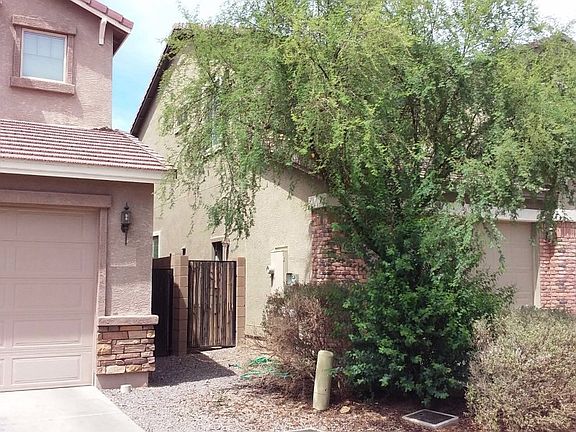 3rd image of 4930 E Amarillo Dr