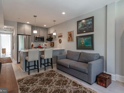 3918 W St NW, Washington, DC, 20007