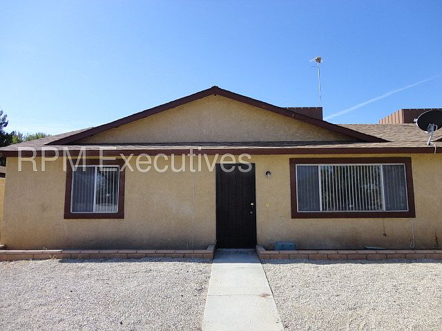 1st image of 528 E Avenue H14 APT 3