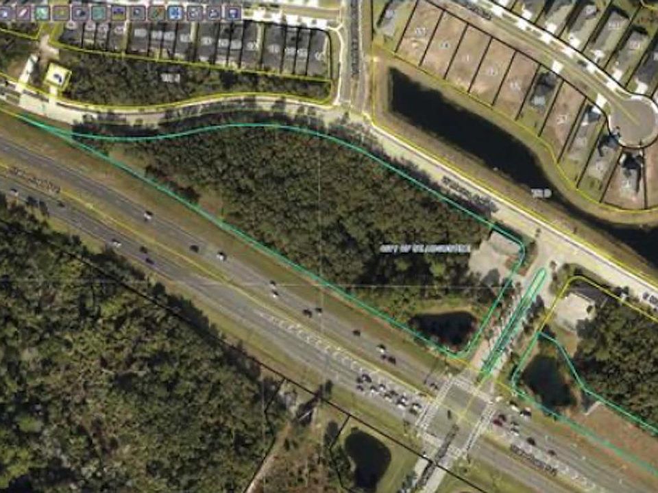 1st image of 100 Marina Cove Dr