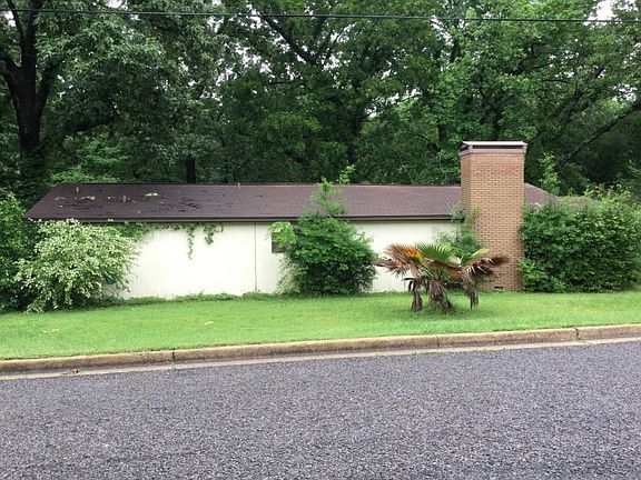 2nd image of 1421 McMinn Ave