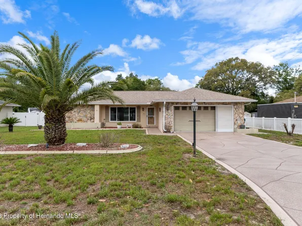 3217 Abeline Rd, Spring Hill, FL 34608