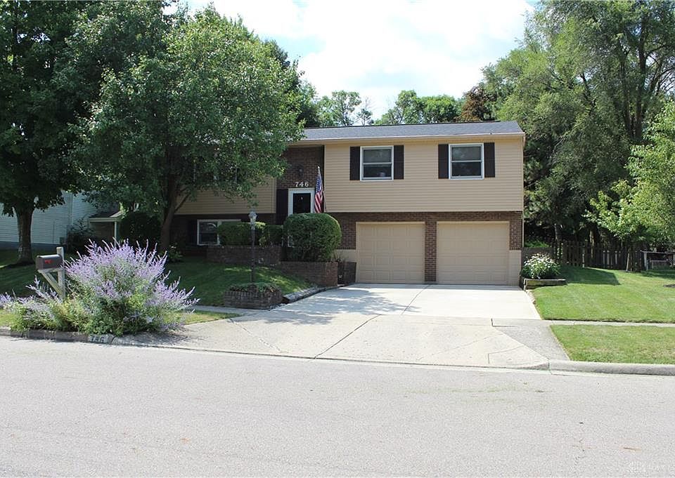 1st image of 746 Estelle Dr