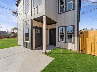 8221 Flaxman St, Houston, TX 77029