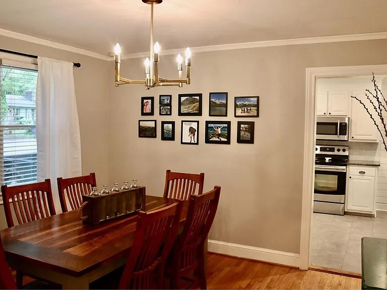 33 Gurley Ave — Photo 5