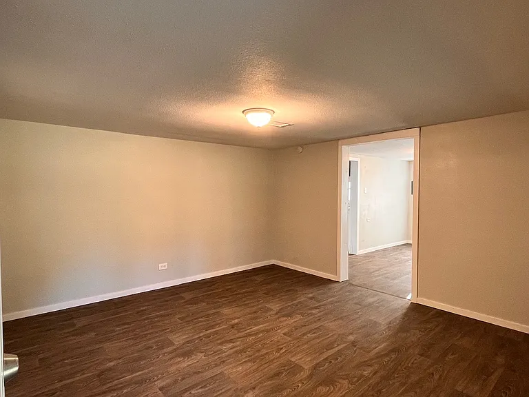 4069 Villa Rd — Photo 5